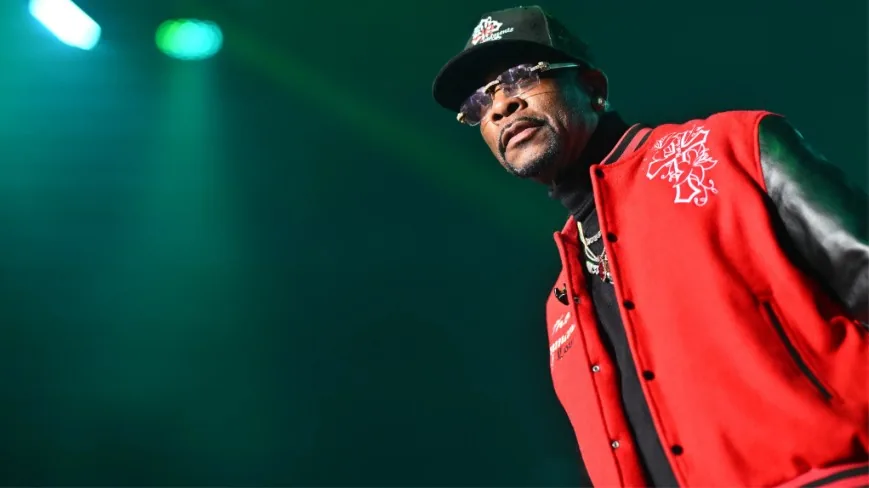 Keith Sweat speaking during a podcast interview about artists sampling his music.